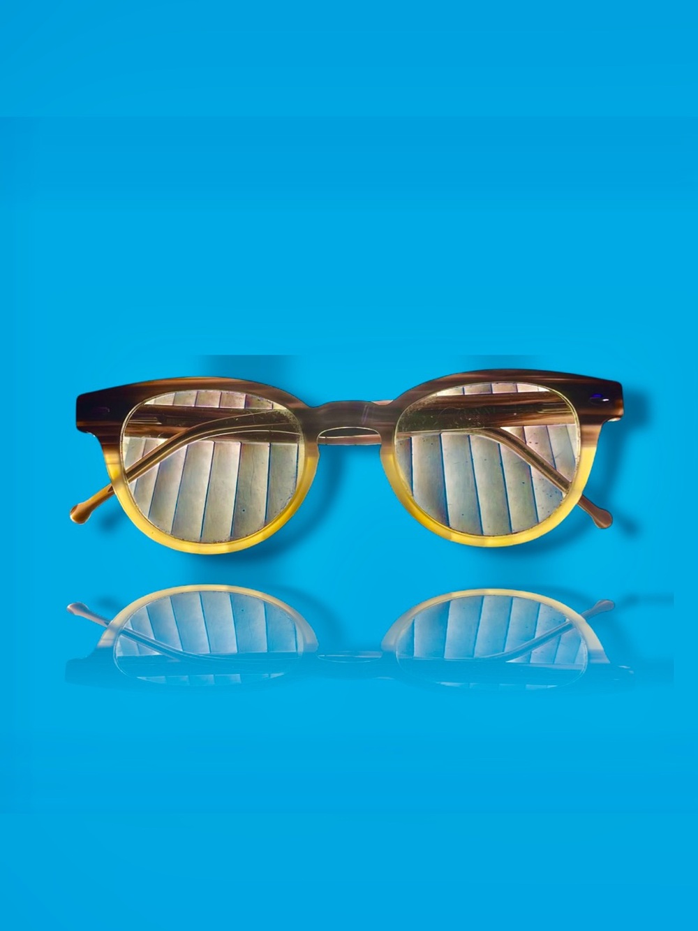 NWOT. Zenni progressive lens reader sunglasses 2.5